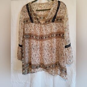 Style And Company Size XL Floral Print Women's Top.